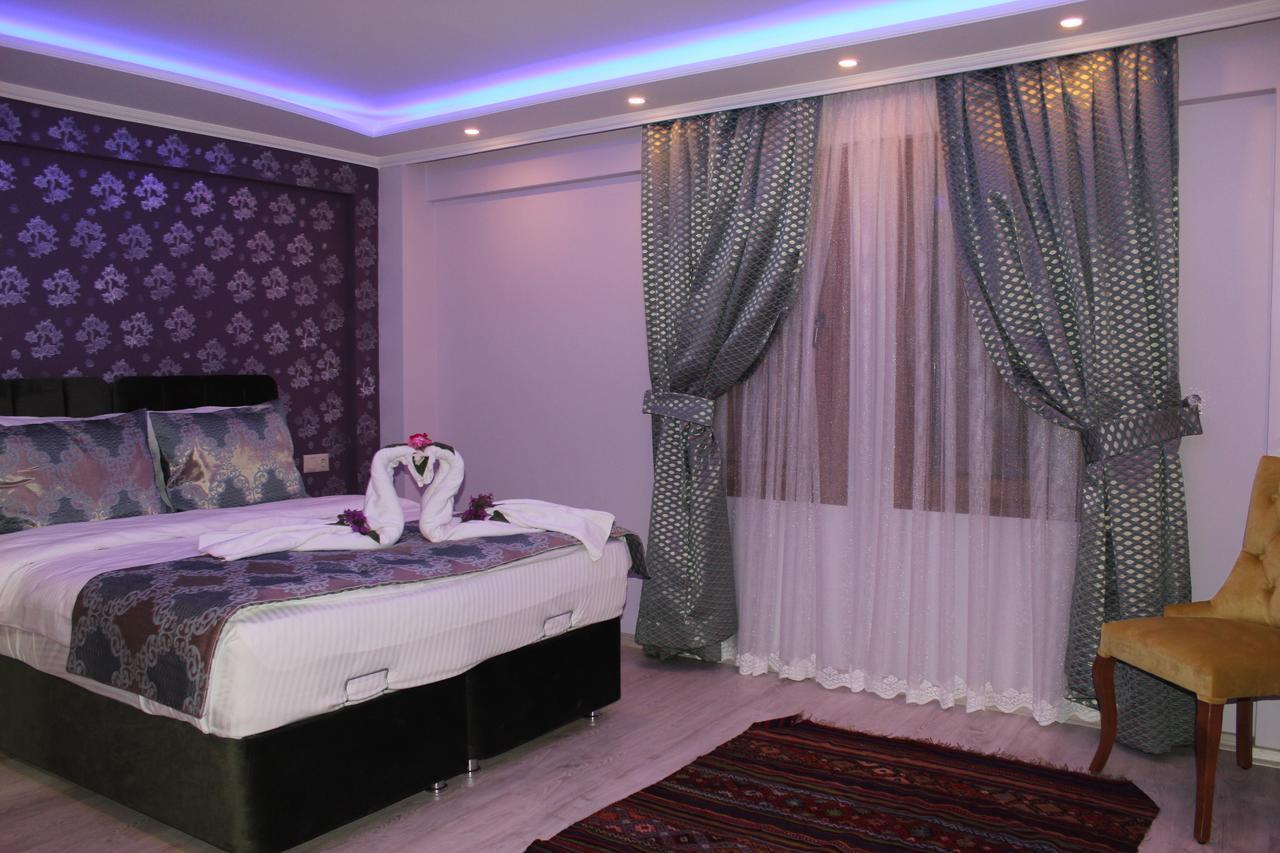 Safran Palas Yenifoca Habitación foto