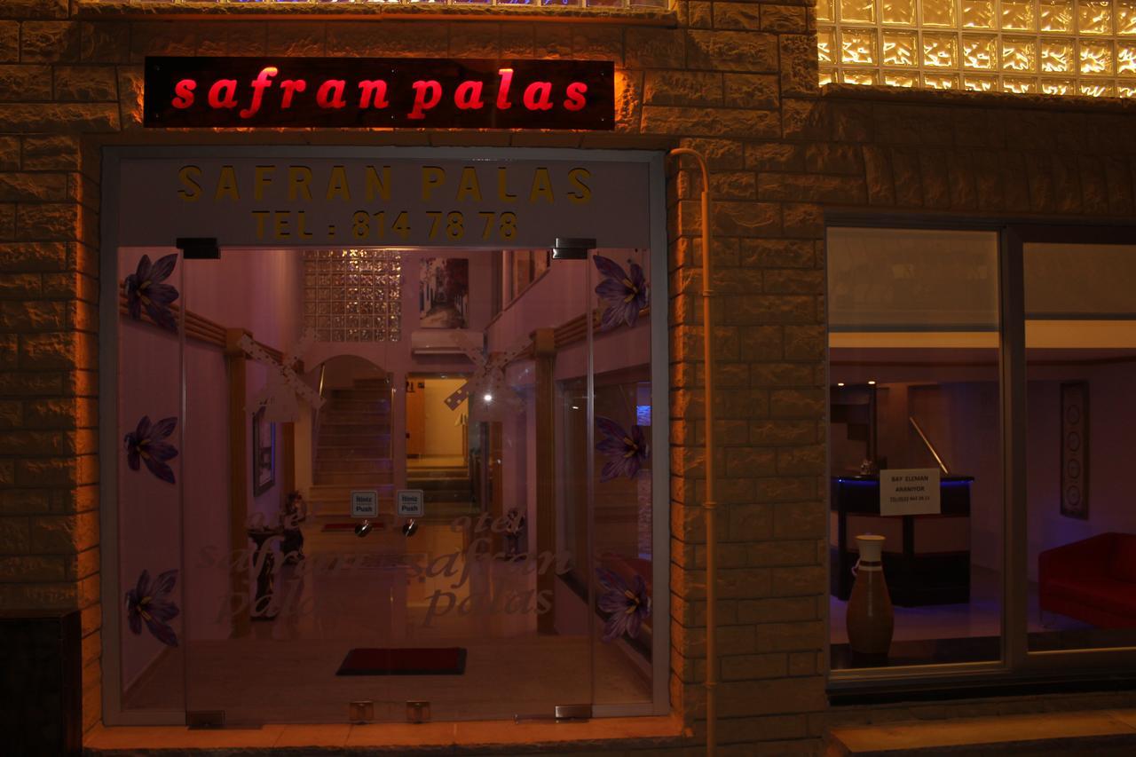 Safran Palas Yenifoca Exterior foto